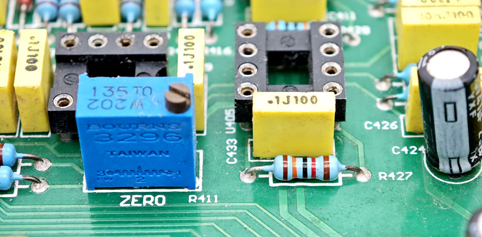 الاتجاهات المستقبلية لمصانع PCBA: من الذكاء الاصطناعي إلى التصنيع الذكي