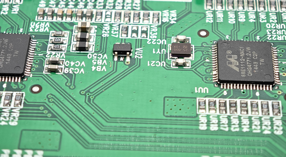 كيف يمكن لمصانع PCBA أن تكسب ثقة العملاء من خلال الخدمة الممتازة؟