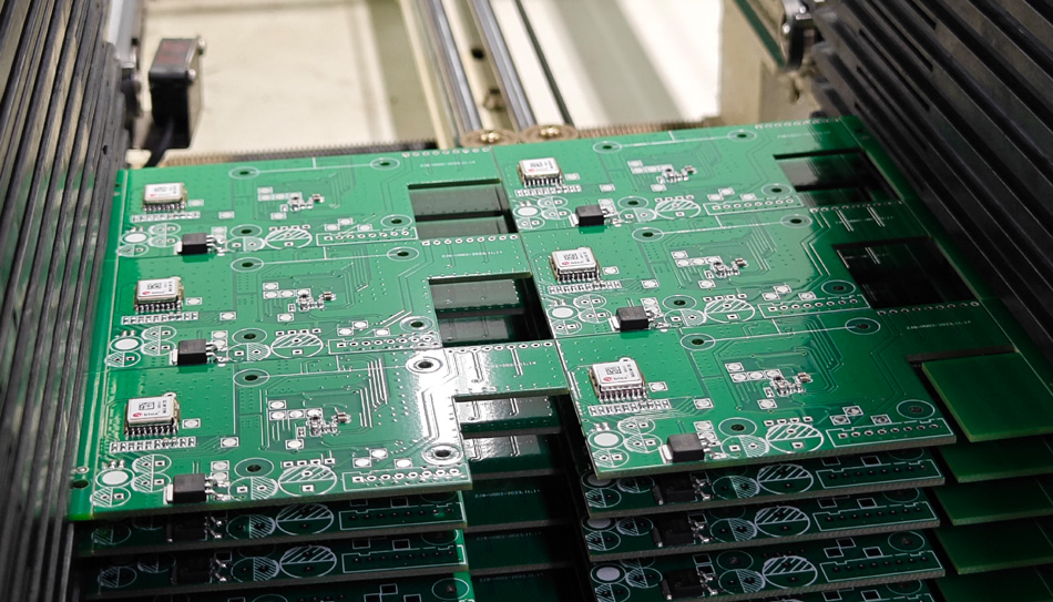 كيفية تقليل التكاليف الخفية في معالجة PCBA من خلال التعاون والتضافر