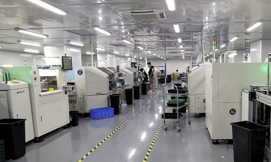 كيف تعمل خطوط الإنتاج متعددة الوظائف على تحسين مرونة الطاقة الإنتاجية لمصانع PCBA؟