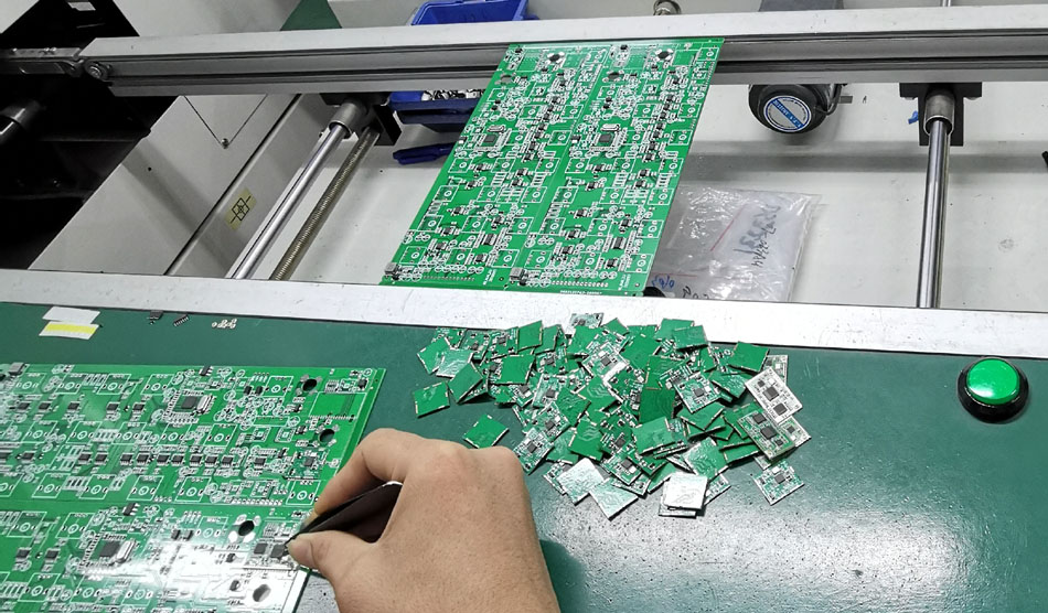 كيفية تحقيق التسليم السريع من خلال إدارة الإنتاج الفعالة في مصانع PCBA