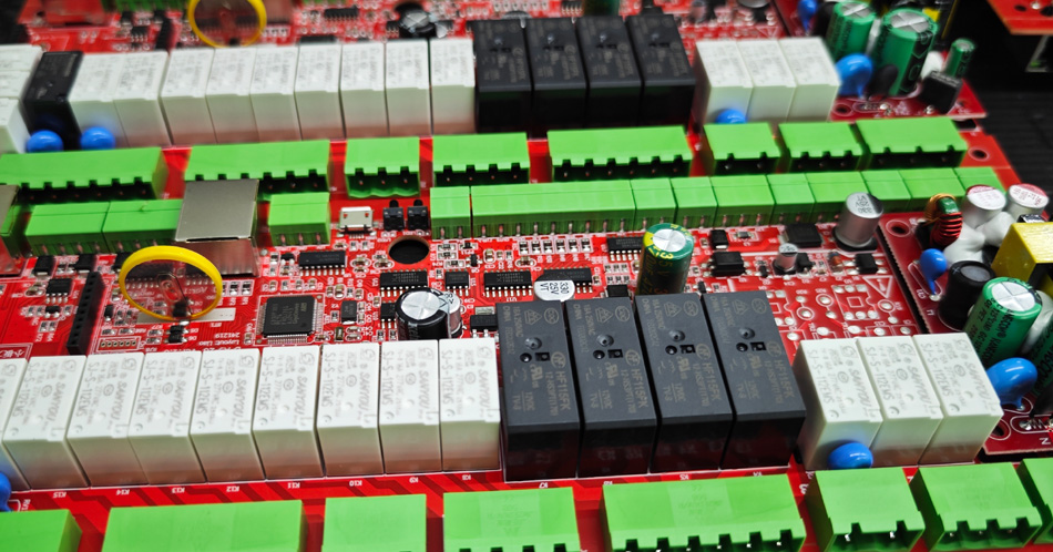 استكشاف اتجاهات تطوير مصنع PCBA المستقبلية: من التكنولوجيا إلى الخدمة