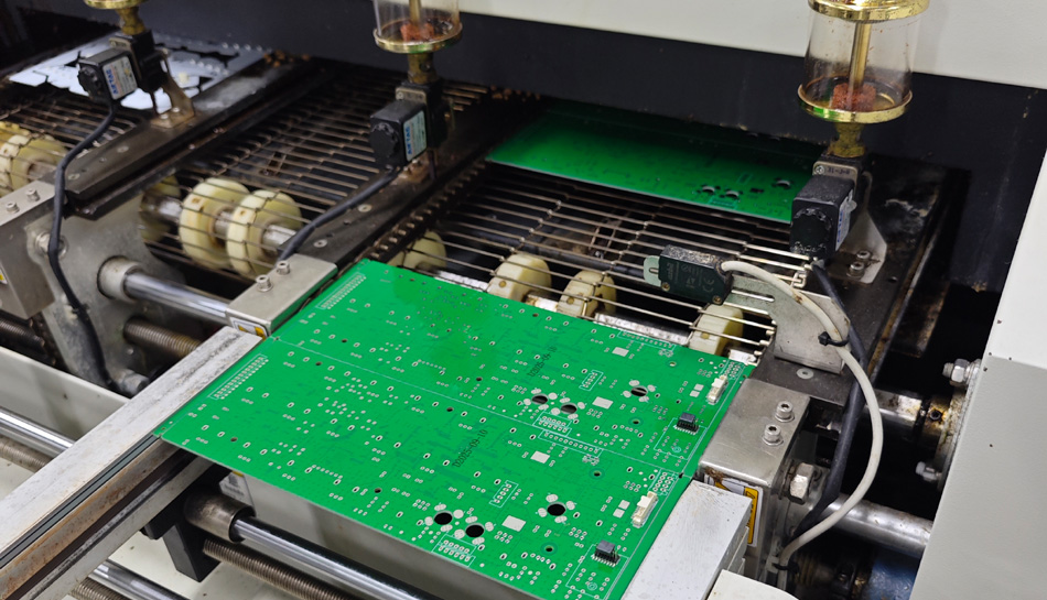 كيف تؤثر استراتيجيات الاستدامة لمصانع PCBA على توقعات الصناعة؟