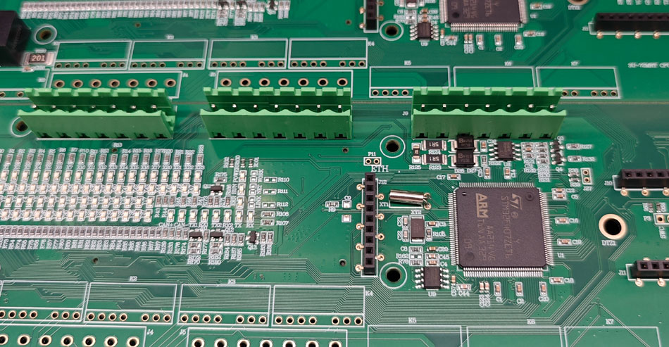 كيف يمكن لمصانع PCBA مواجهة تحديات الطلبات السريعة؟