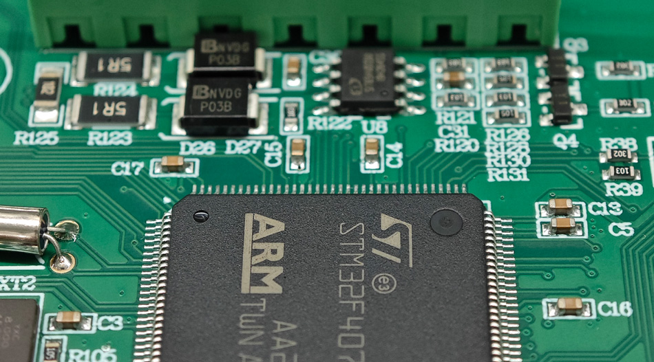 معالجة RCU PCBA عالية الدقة: ما هي الابتكارات التكنولوجية التي غيرت معايير الصناعة؟