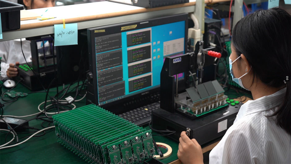 كيف يمكن لتقنيات الاختبار المتقدمة ضمان جودة المنتج في مصانع Alarm System PCBA؟