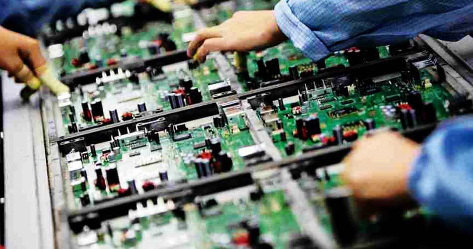 تخطيط خط إنتاج مصنع PCBA: العوامل الرئيسية المؤثرة على كفاءة الإنتاج